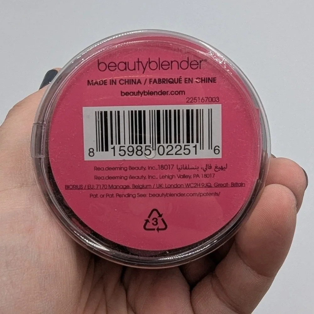 Beautyblender Blender Defender Pink/Black Silicone Travel Case OS